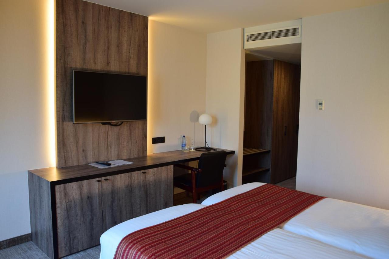 Hotel Restaurant Weinebrugge Ngoại thất bức ảnh