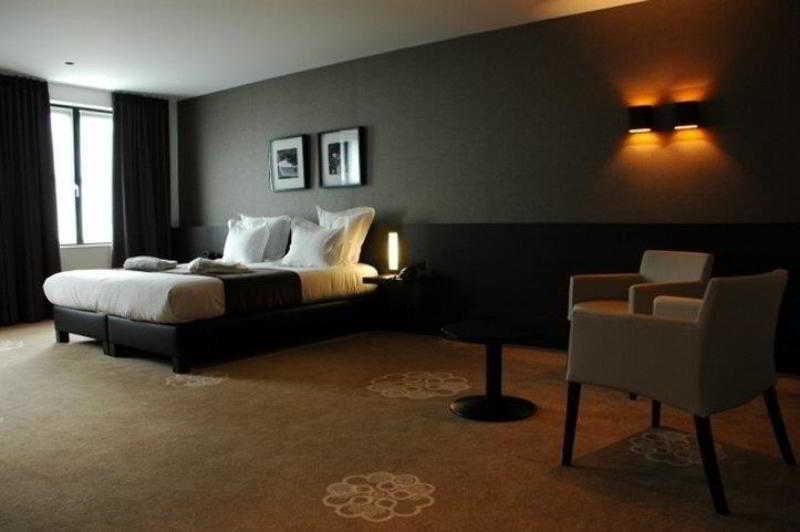 Hotel Restaurant Weinebrugge Ngoại thất bức ảnh