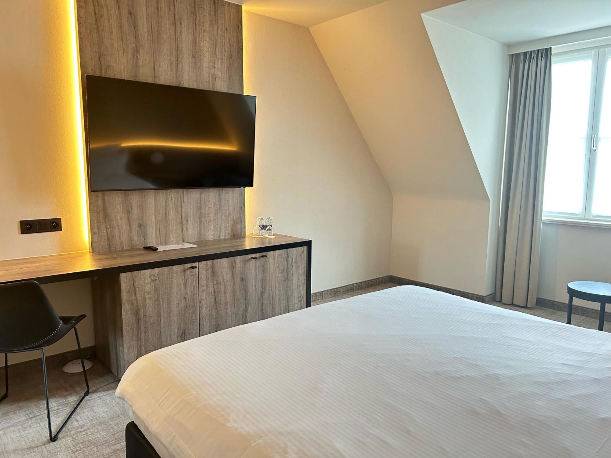 Hotel Restaurant Weinebrugge Ngoại thất bức ảnh